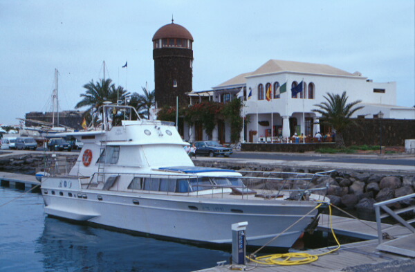 Yacht im Hafen von Caleta de Fustes - Fuerteventura