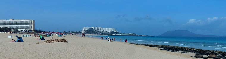 Sandstrand bei Corralejo im Norden der Insel